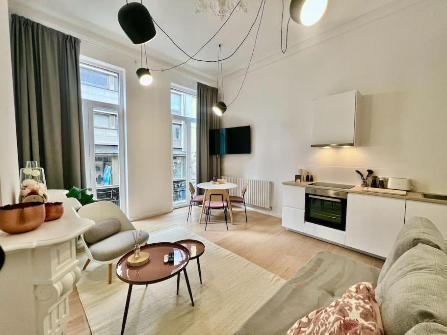 L'Escapade Chic - Cathedrale, Saint Lambert Appartement Luik Buitenkant foto