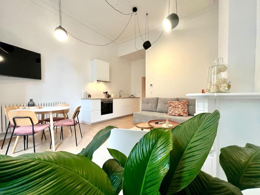 L'Escapade Chic - Cathedrale, Saint Lambert Appartement Luik Buitenkant foto